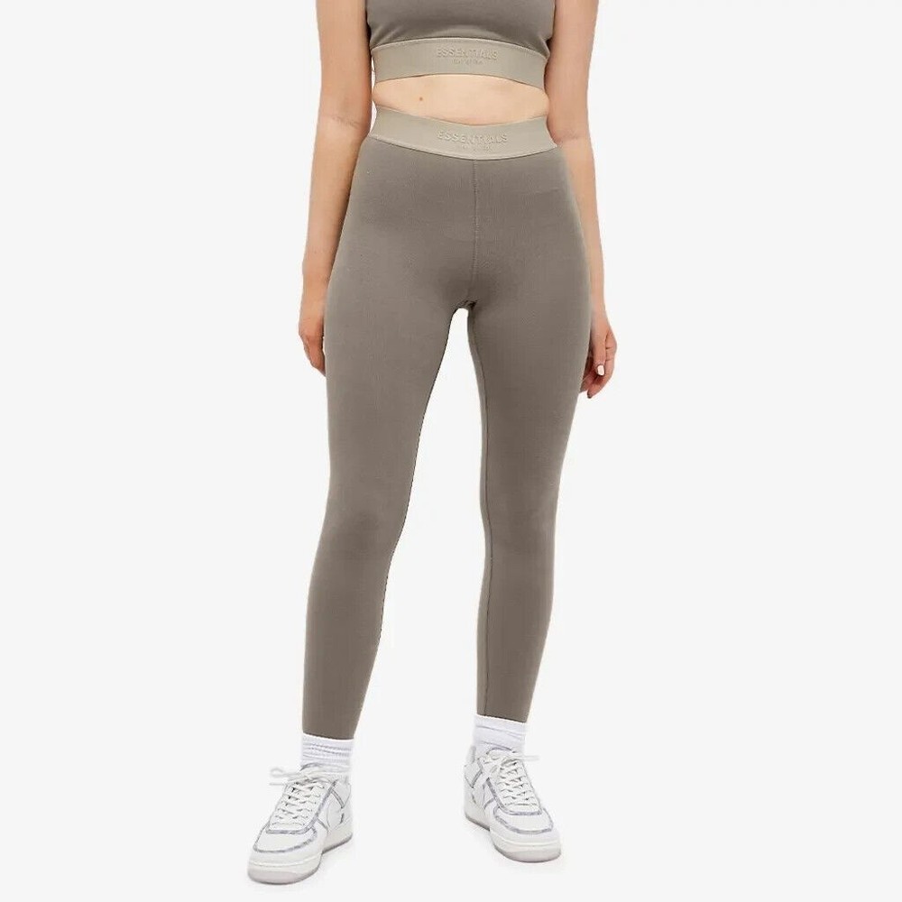 Sold Fear of God ESSENTIALS Women's Sport Leggings Small Desert Taupe New - Picture 1 of 7